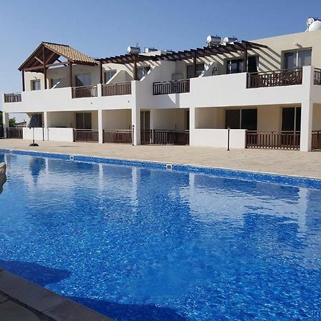 C5 Vanessa Poolside Apartment Peyia Luaran gambar